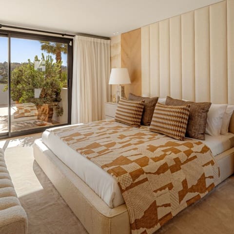 6 sypialnia Willa na sprzedaż w Nueva Andalucia, Marbella z basenem - 8 650 000 € (Ref: 9319405)