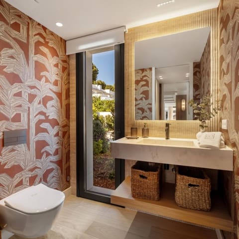 6 sypialnia Willa na sprzedaż w Nueva Andalucia, Marbella z basenem - 8 650 000 € (Ref: 9319405)