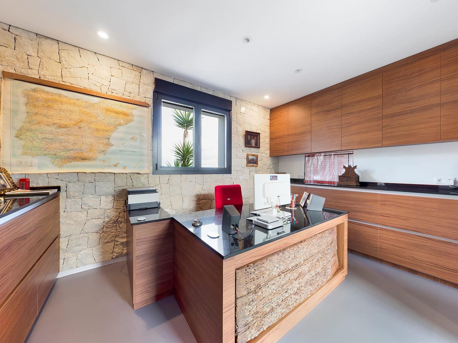 3 bedroom Villa for sale in Los Alcazares with pool - € 799,500 (Ref: 8318745)