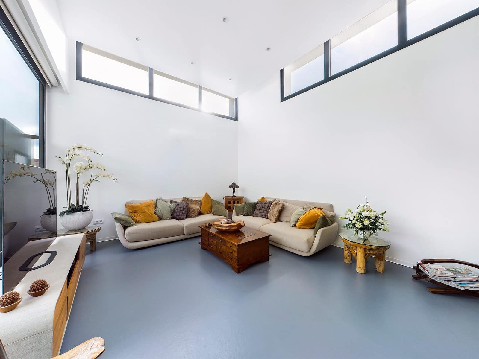 3 bedroom Villa for sale in Los Alcazares with pool - € 799,500 (Ref: 8318745)