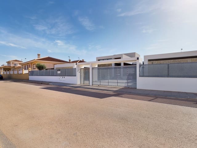 3 Zimmer Villa zu verkaufen in Las Lomas de Rame - Bahía Bella, Los Alcázares mit Pool - 799.500 € (Ref: 8318745)
