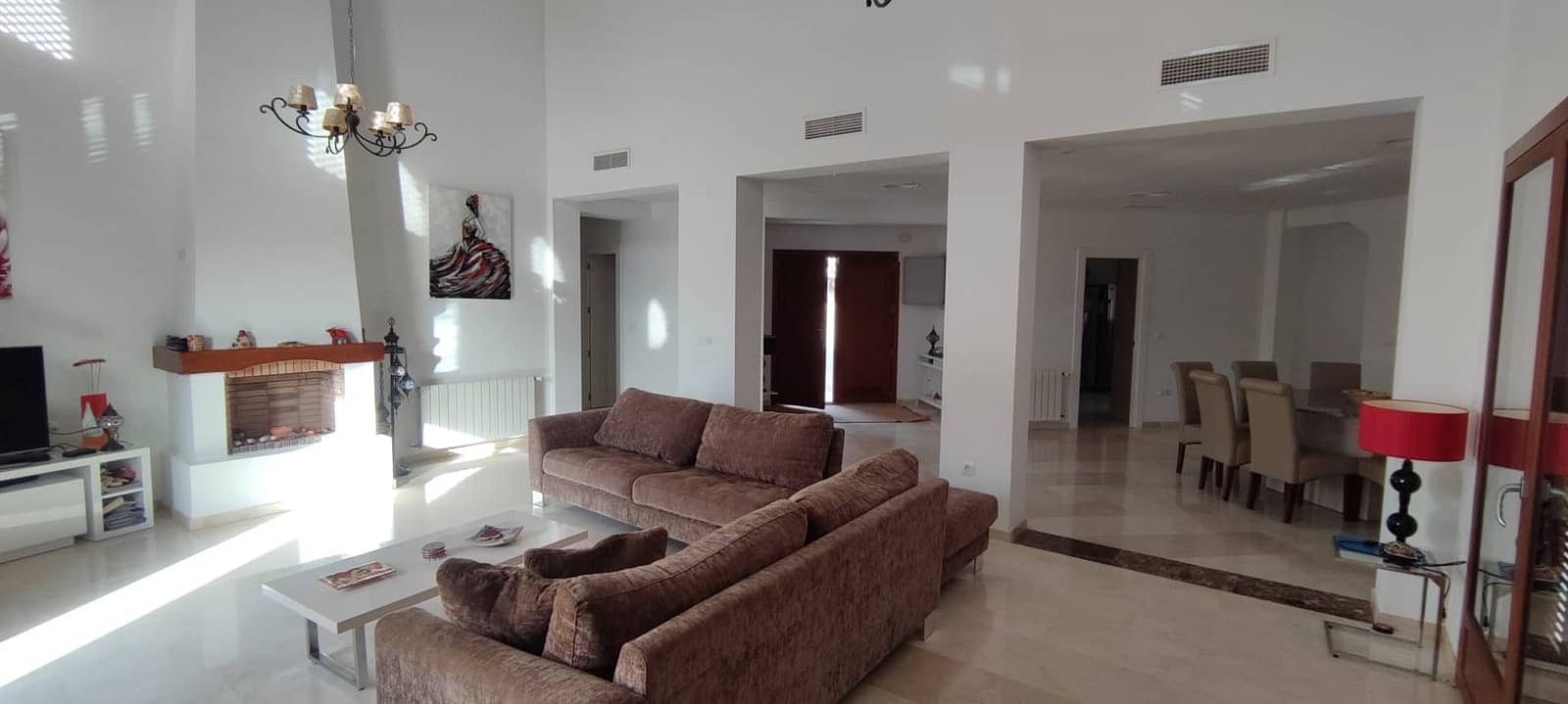 5 bedroom Villa for sale in Banos y Mendigo with pool garage - € 580,000 (Ref: 8318748)