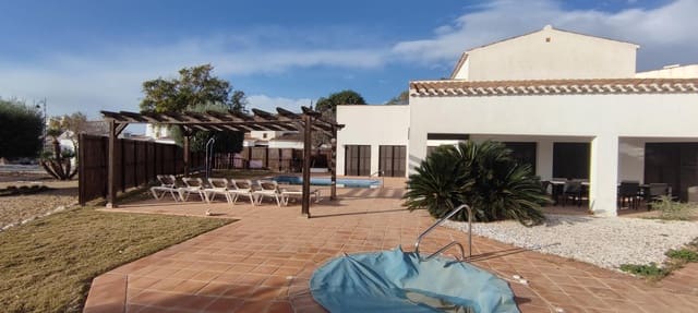 5 makuuhuone Huvila myytävänä paikassa Baños y Mendigo, Murcia kaupunki mukana uima-altaan 
autotalli - 580 000 € (Ref: 8318748)