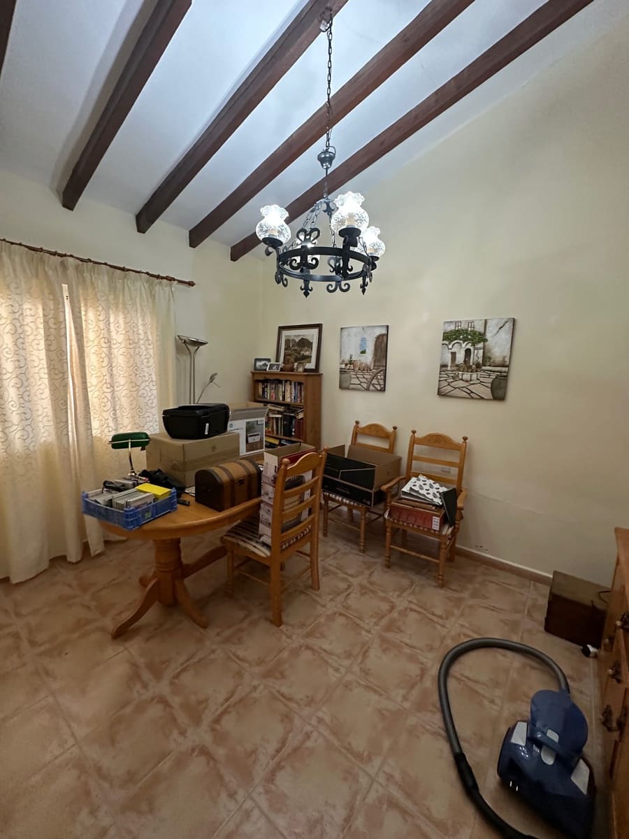 5 soveværelse Finca/Landehus til salg i Elche / Elx med swimmingpool - € 590.000 (Ref: 9029933)