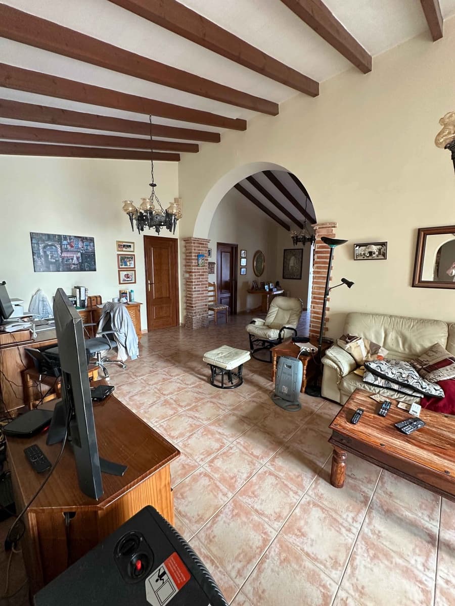 5 soveværelse Finca/Landehus til salg i Elche / Elx med swimmingpool - € 590.000 (Ref: 9029933)