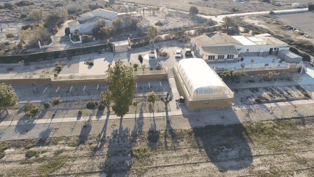 5 sypialnia Finka/Dom wiejski na sprzedaż w Torrellano, Elche / Elx z basenem - 590 000 € (Ref: 9029933)