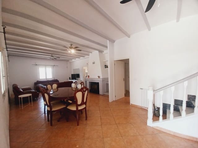 4 soveværelse Villa til salg i Cañada de San Pedro, Murcia by - € 250.000 (Ref: 9325948)