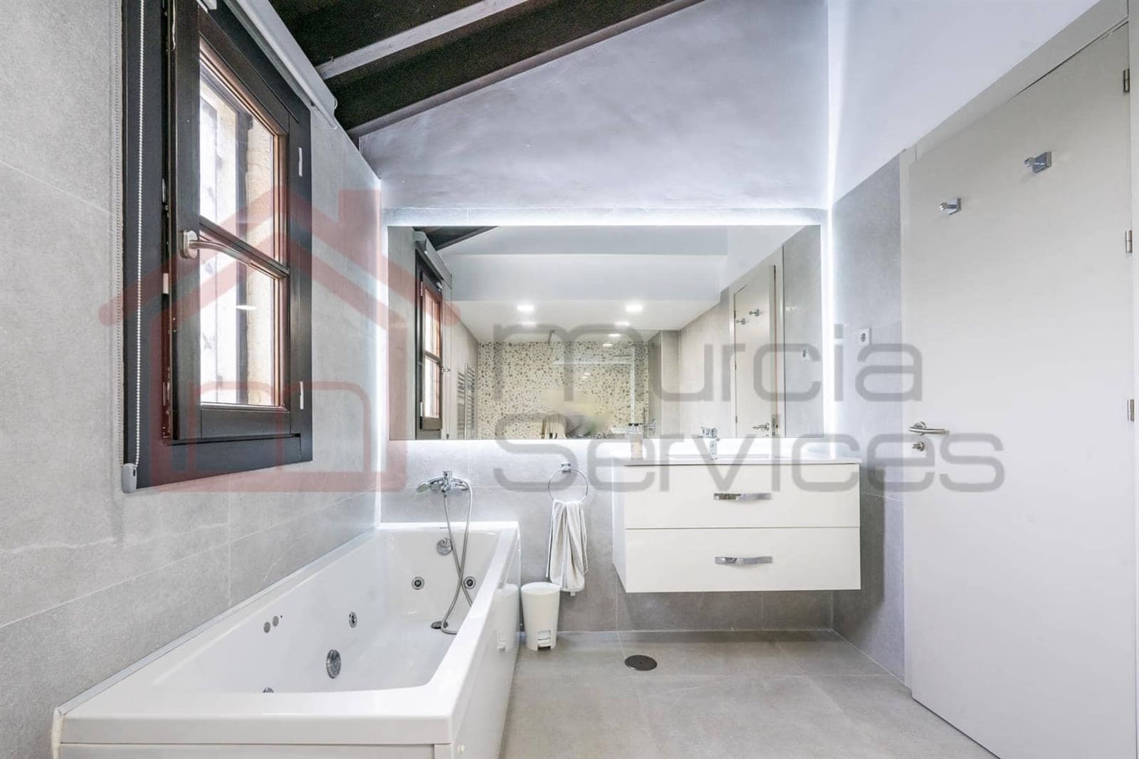 4 bedroom Villa for sale in Sucina - € 1,000,000 (Ref: 9325962)