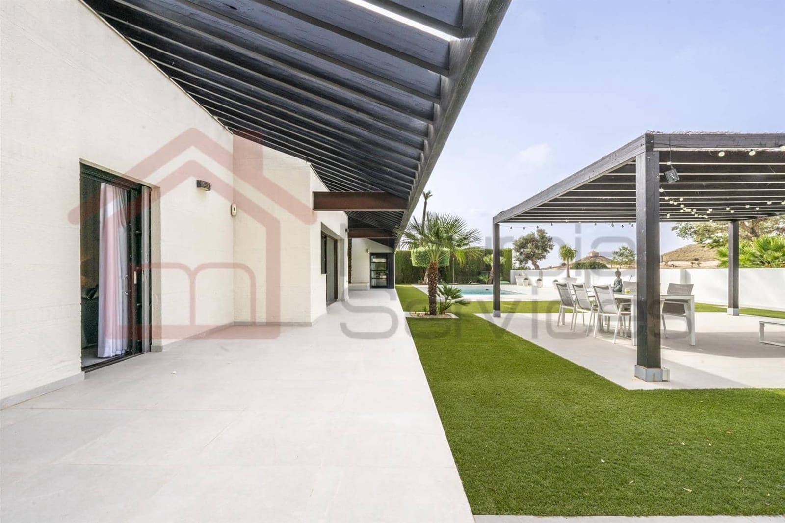 4 bedroom Villa for sale in Sucina - € 1,000,000 (Ref: 9325962)