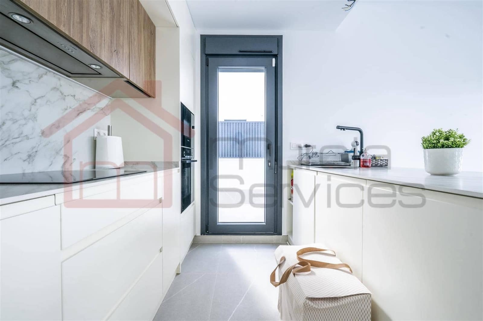 Chalet de 3 habitaciones en Torre-Pacheco en venta - 799.000 € (Ref: 9325967)