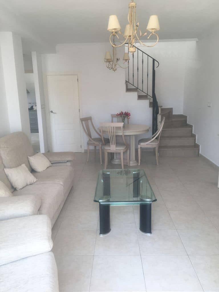 3 sypialnia Apartament na sprzedaż w San Cayetano z basenem - 149 950 € (Ref: 9675119)