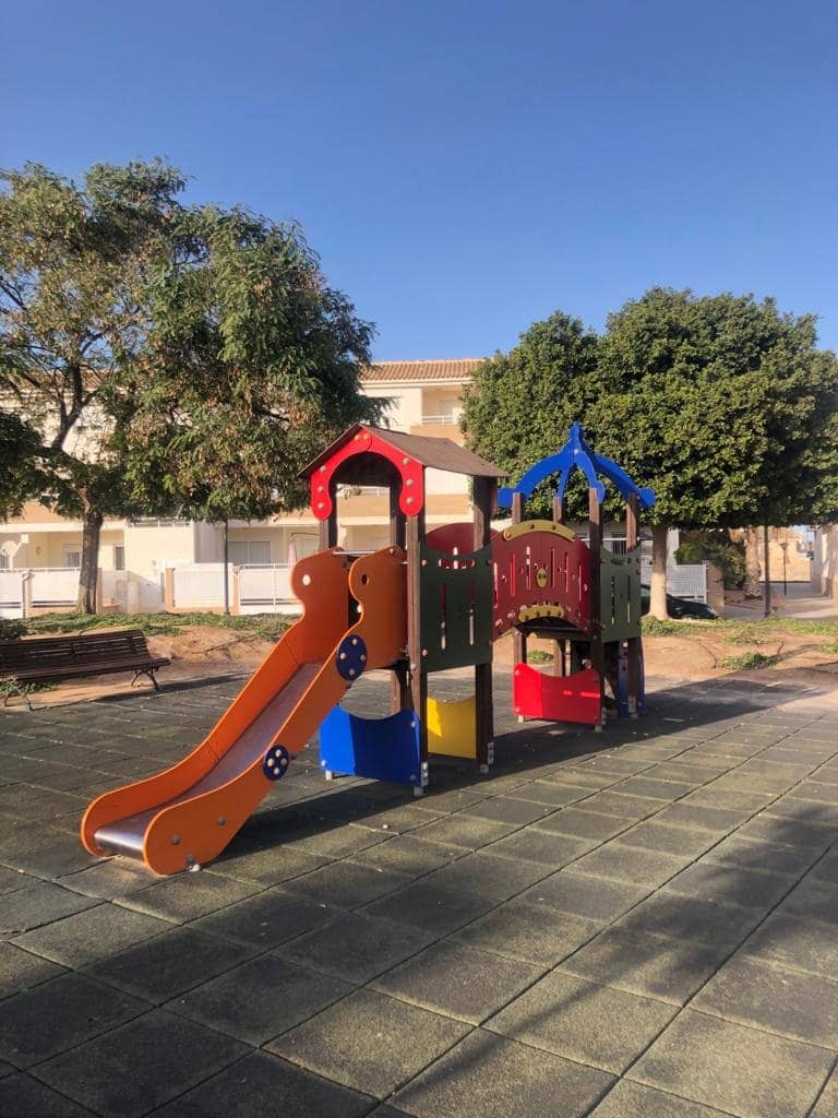 3 sypialnia Apartament na sprzedaż w San Cayetano z basenem - 149 950 € (Ref: 9675119)