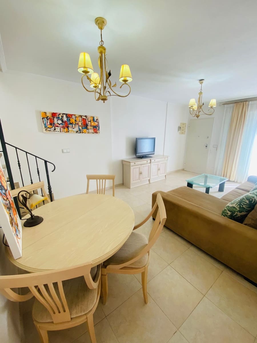 3 soverom Leilighet til salgs i San Cayetano med svømmebasseng - € 149 950 (Ref: 9675119)