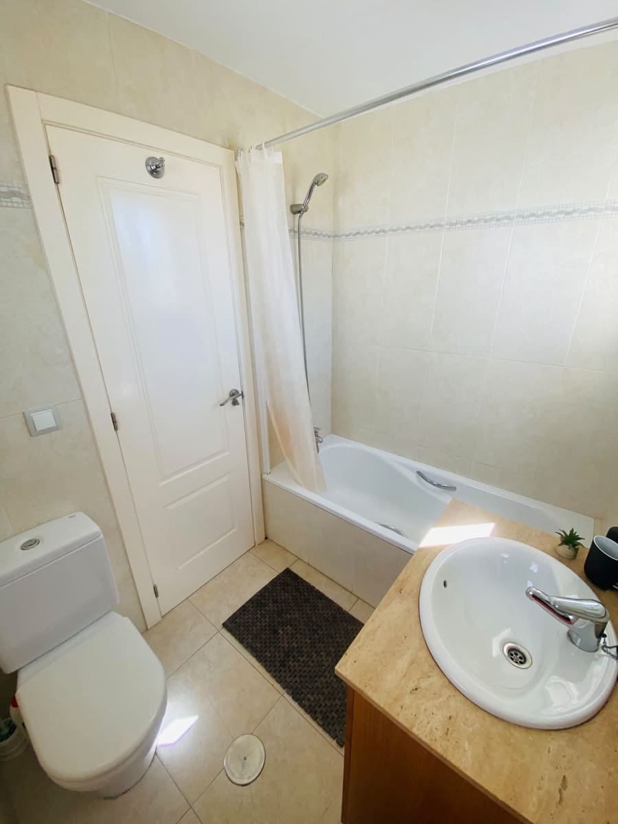 3 soverom Leilighet til salgs i San Cayetano med svømmebasseng - € 149 950 (Ref: 9675119)