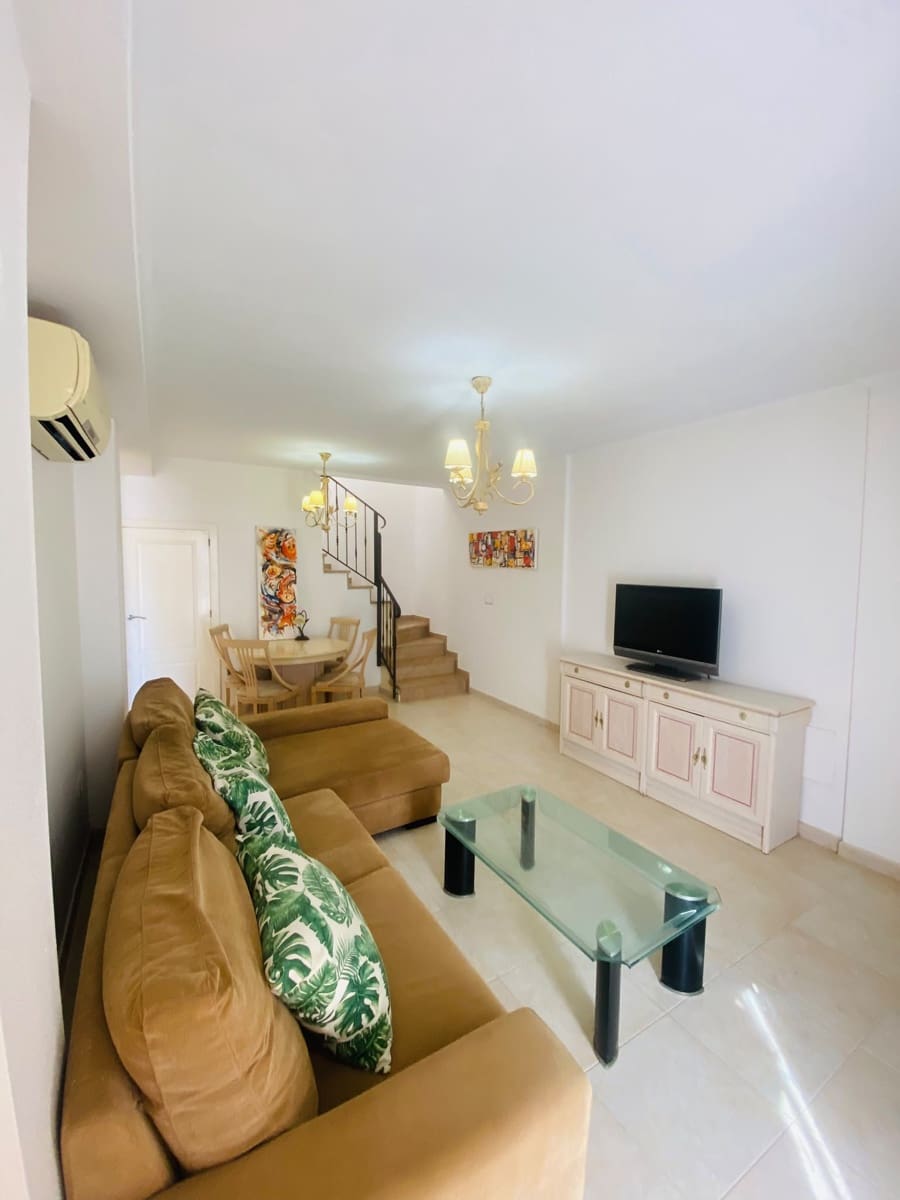 3 soverom Leilighet til salgs i San Cayetano med svømmebasseng - € 149 950 (Ref: 9675119)