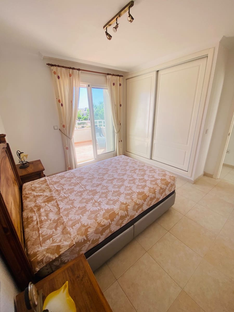 3 soverom Leilighet til salgs i San Cayetano med svømmebasseng - € 149 950 (Ref: 9675119)