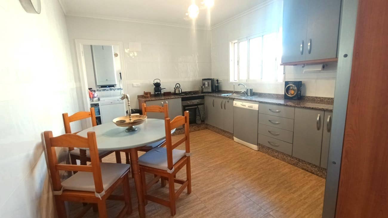 4 bedroom Finca/Country House for sale in Avileses with pool - € 340,000 (Ref: 9729476)