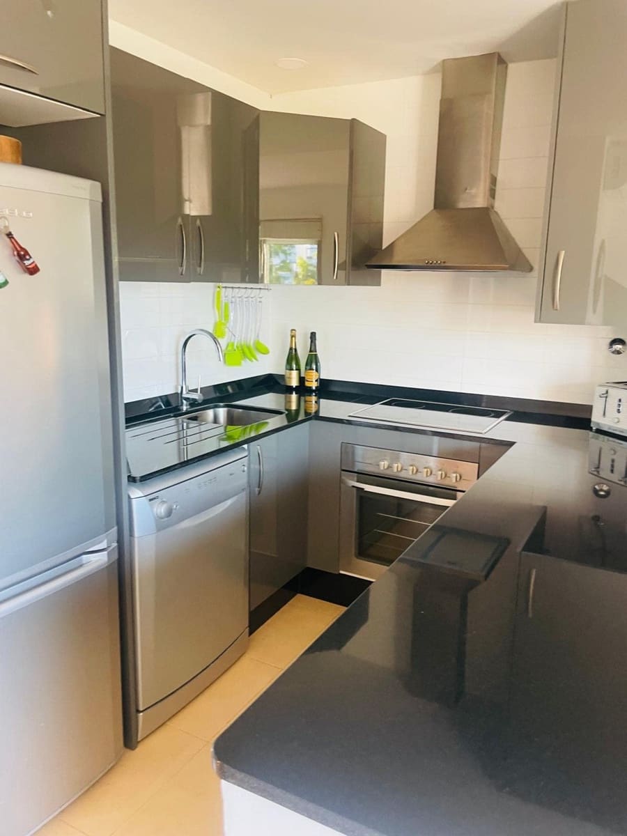 2 quarto Apartamento para venda em Condado de Alhama com piscina - 129 500 € (Ref: 9875663)