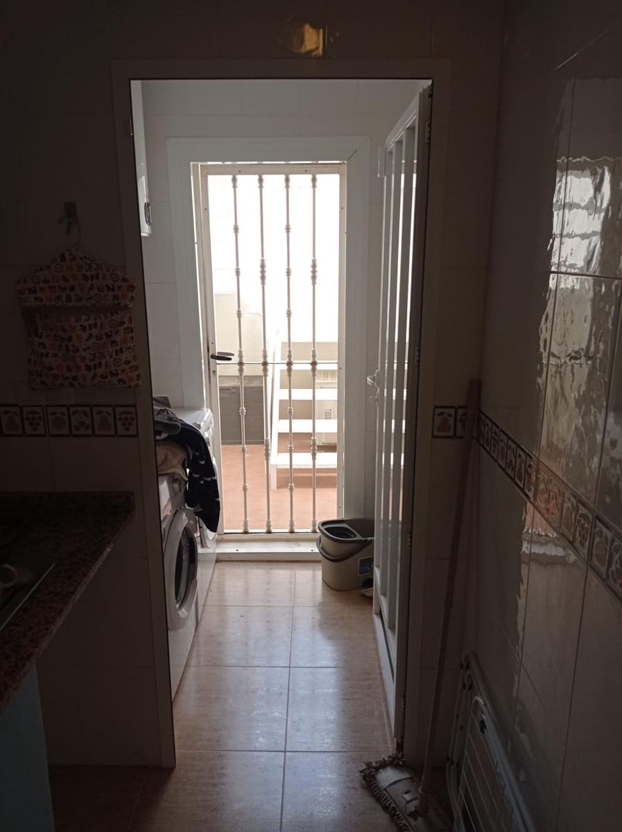 2 bedroom Villa for sale in Murcia city with pool - € 140,000 (Ref: 9922844)