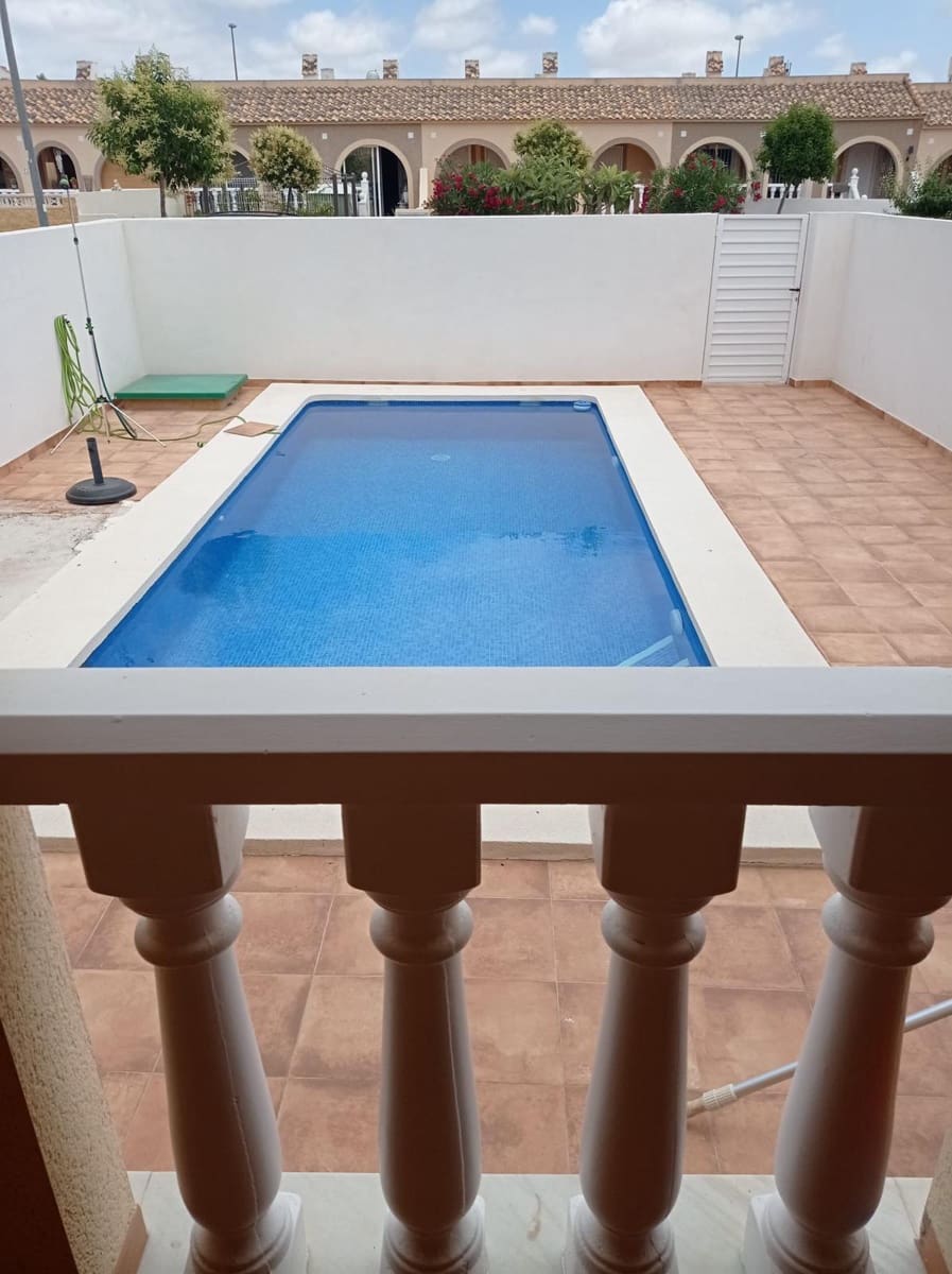 2 bedroom Villa for sale in Murcia city with pool - € 140,000 (Ref: 9922844)