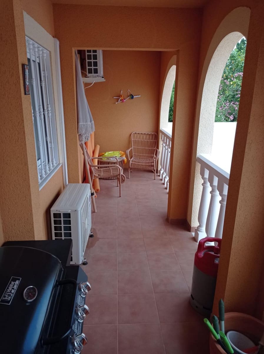 2 bedroom Villa for sale in Murcia city with pool - € 140,000 (Ref: 9922844)