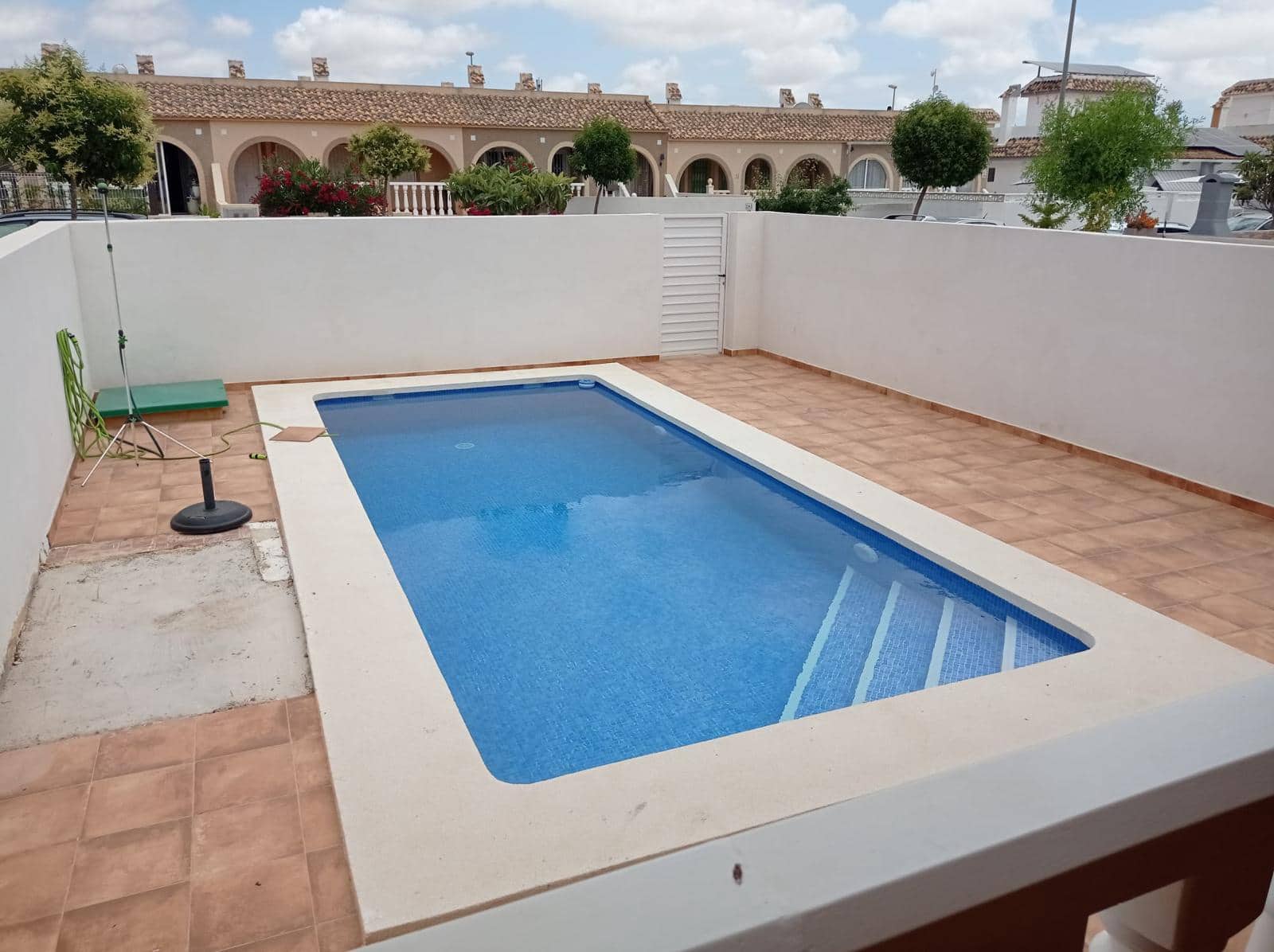 2 bedroom Villa for sale in Murcia city with pool - € 140,000 (Ref: 9922844)