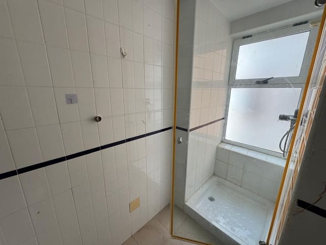 2 sypialnia Mieszkanie na sprzedaż w Punta Prima, Orihuela z basenem garażem - 165 000 € (Ref: 9611846)