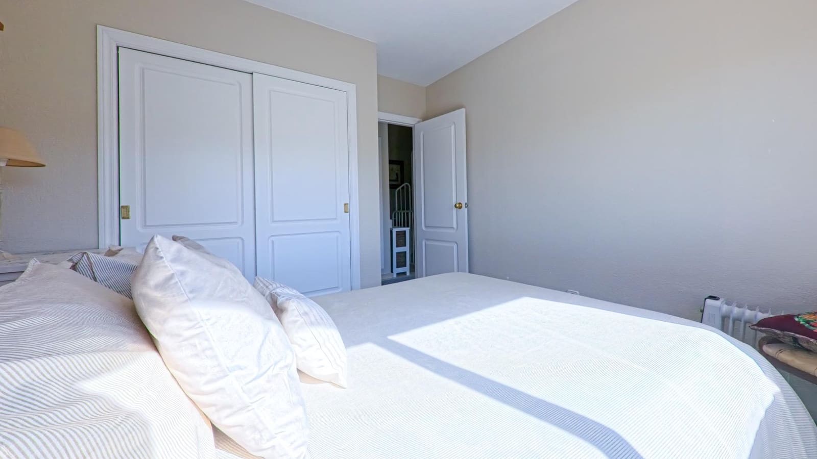 5 soverom Rekkehus til salgs i Playa de San Juan med svømmebasseng garasje - € 836 000 (Ref: 9611847)