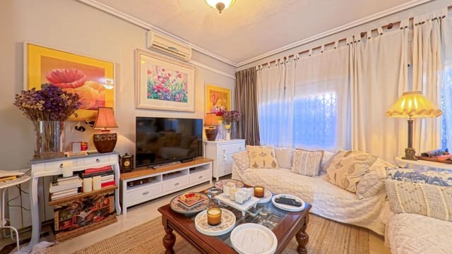 5 soverom Rekkehus til salgs i Playa de San Juan, Alicante by med svømmebasseng garasje - € 836 000 (Ref: 9611847)