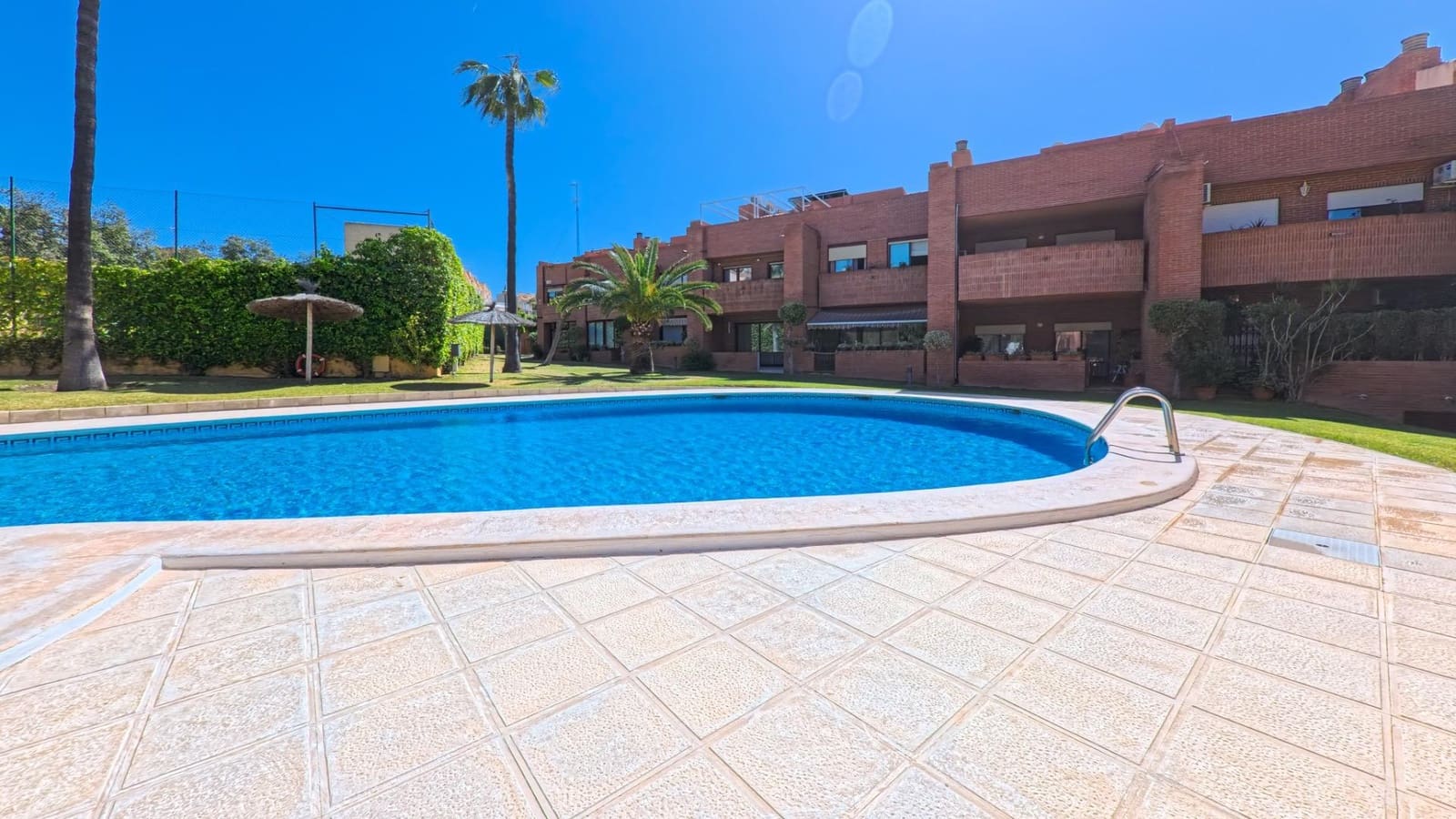 5 soverom Rekkehus til salgs i Playa de San Juan med svømmebasseng garasje - € 836 000 (Ref: 9611847)