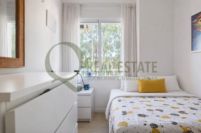 Piso de 3 habitaciones en Playa de San Juan, Alicante / Alacant ciudad en venta con piscina garaje - 355.000 € (Ref: 9611851)