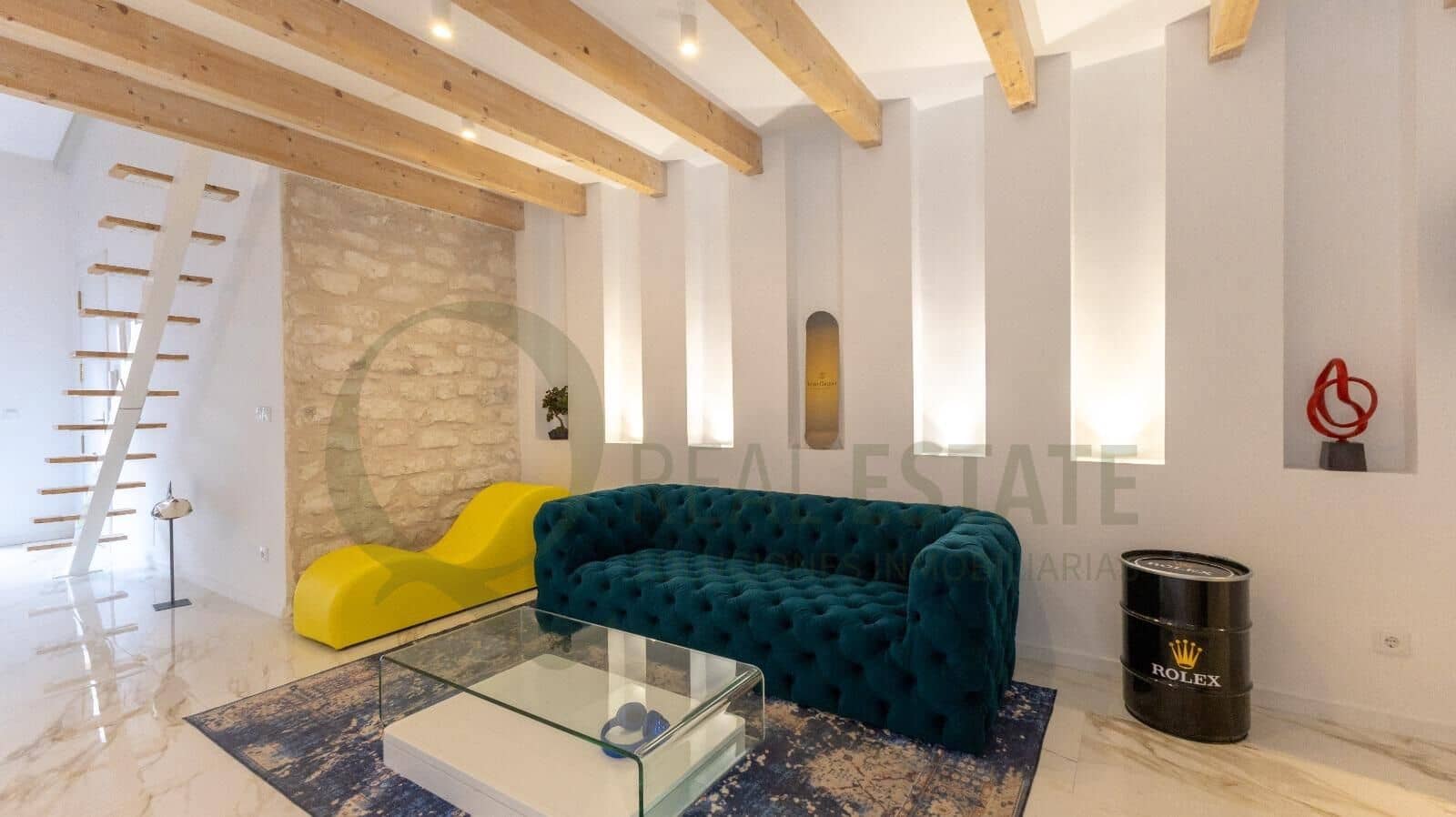 1 bedroom Penthouse for sale in Alicante / Alacant city - € 290,000 (Ref: 9611852)