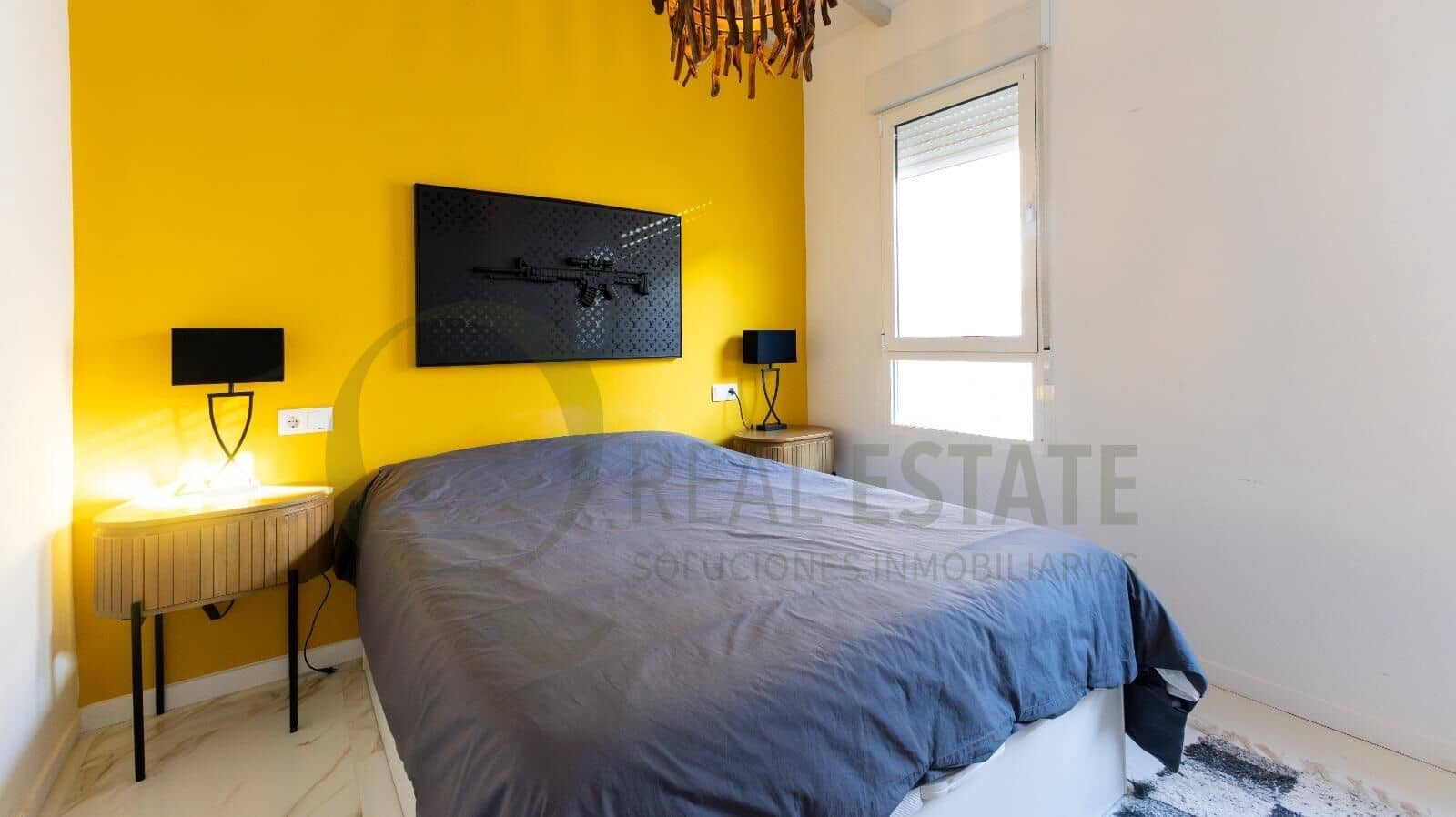 1 bedroom Penthouse for sale in Alicante / Alacant city - € 290,000 (Ref: 9611852)