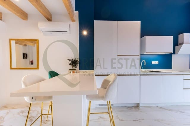 1 quarto Penthouse para venda em Mercado, Alicante cidade - 290 000 € (Ref: 9611852)