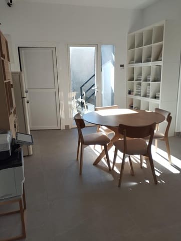 Local Commercial à vendre à Playa de San Juan, Alicante ville - 220 000 € (Ref: 9611854)