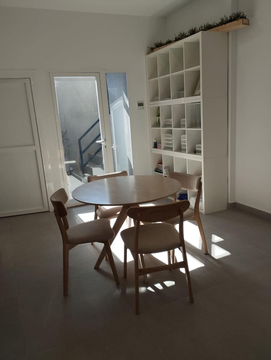 Local Commercial à vendre à Playa de San Juan - 220 000 € (Ref: 9611854)