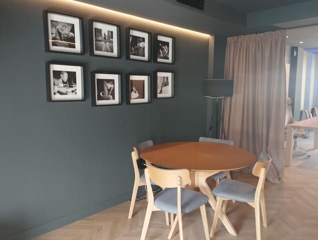 Local Commercial à vendre à Playa de San Juan, Alicante ville - 220 000 € (Ref: 9611854)