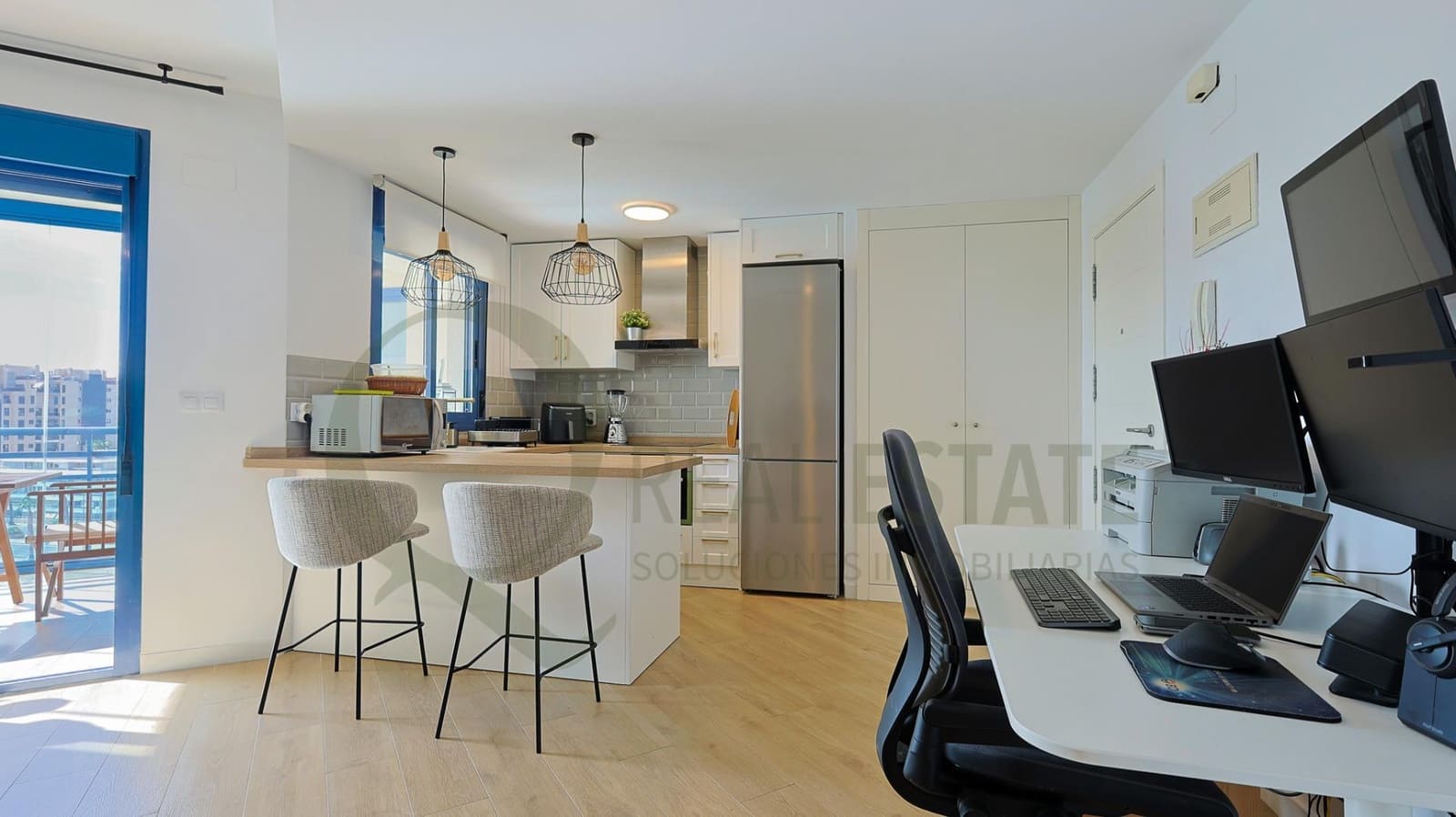 1 chambre Appartement à vendre à Alicante ville avec piscine garage - 360 000 € (Ref: 9611861)