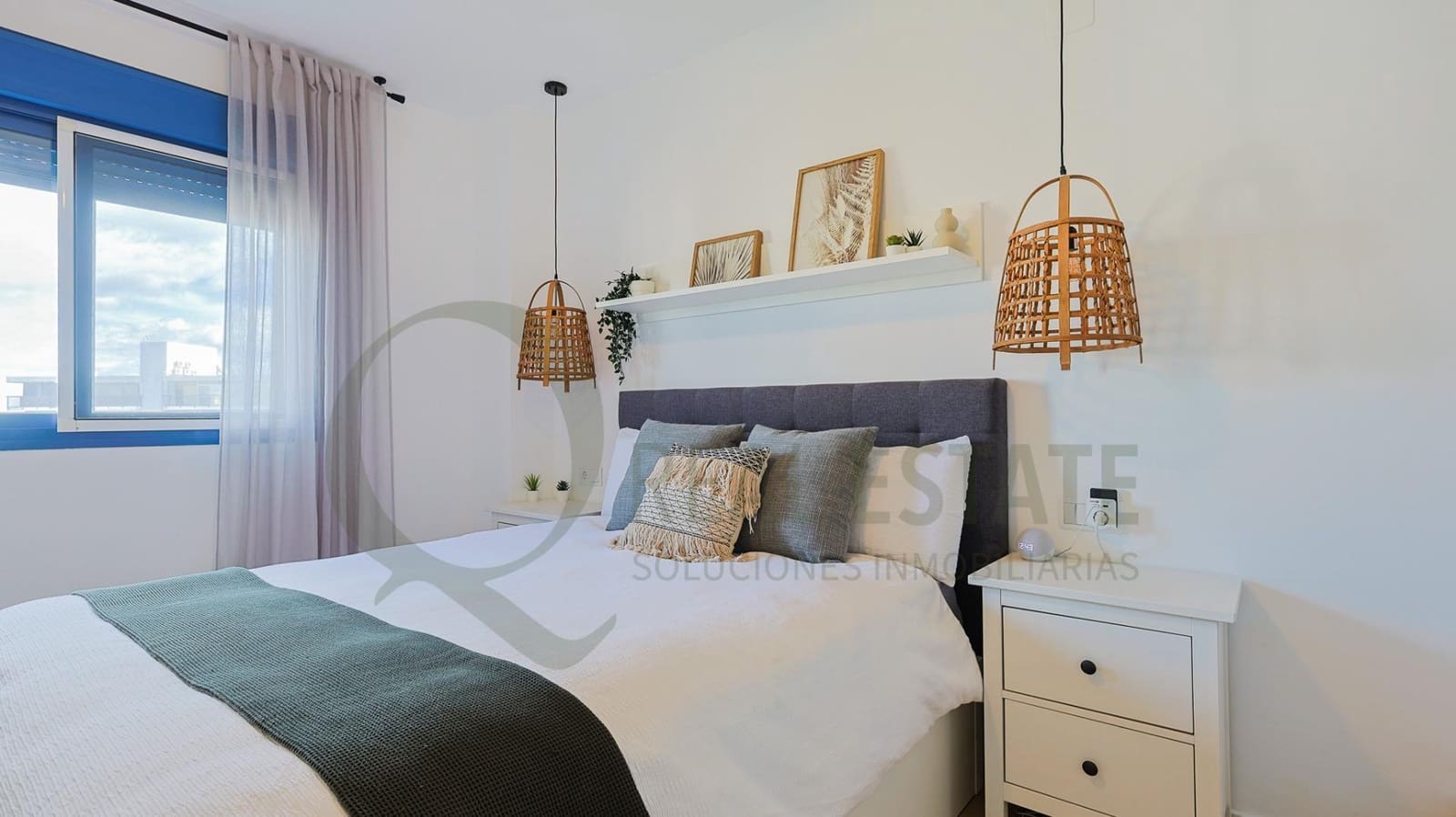 1 chambre Appartement à vendre à Alicante ville avec piscine garage - 360 000 € (Ref: 9611861)