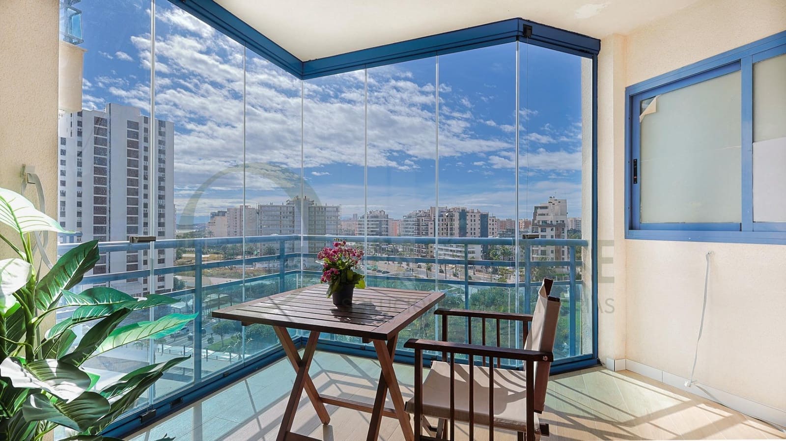1 chambre Appartement à vendre à Alicante ville avec piscine garage - 360 000 € (Ref: 9611861)