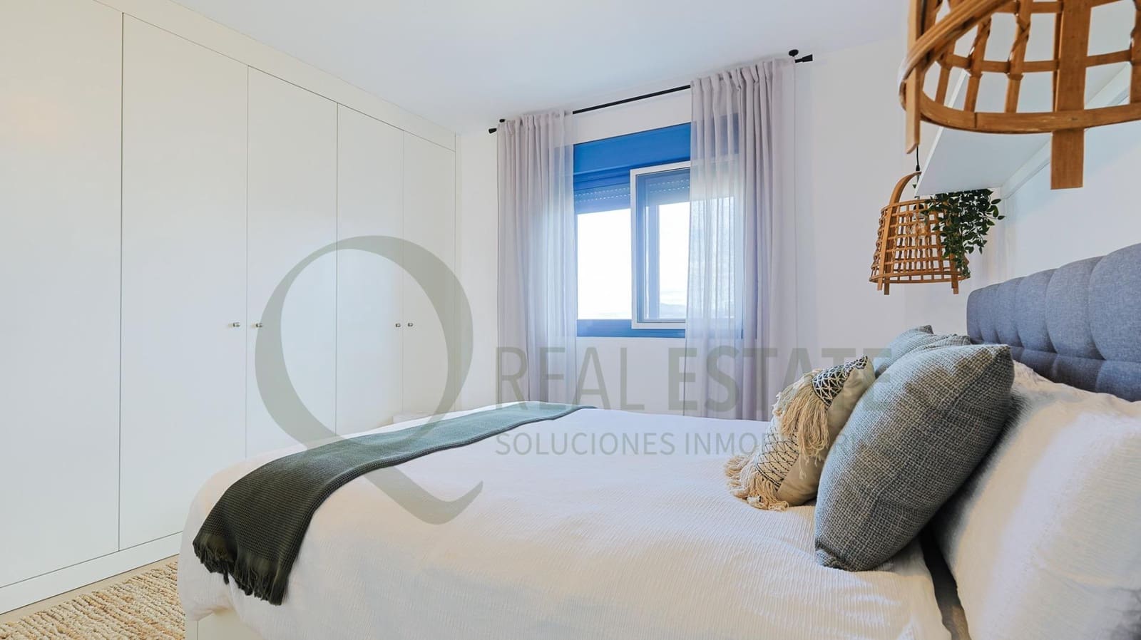 1 chambre Appartement à vendre à Alicante ville avec piscine garage - 360 000 € (Ref: 9611861)