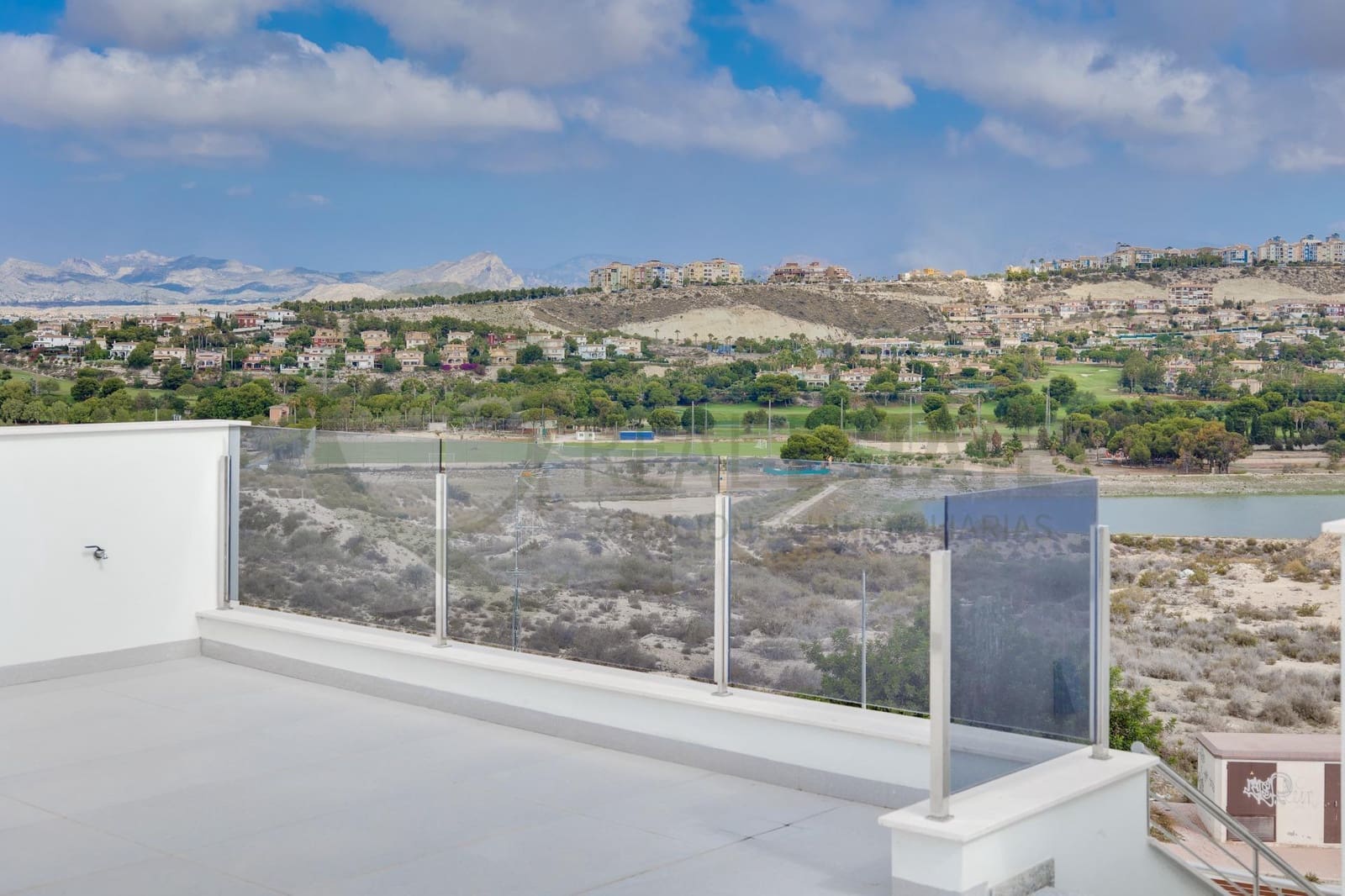 3 bedroom Villa for sale in Muchamiel / Mutxamel with pool garage - € 450,000 (Ref: 9611862)