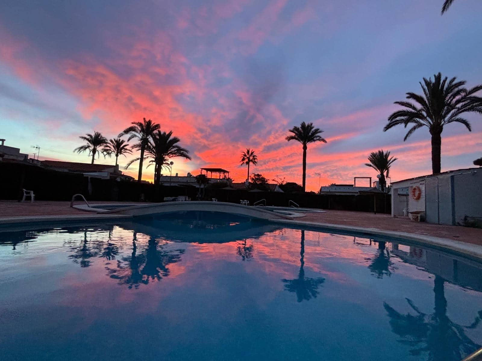 4 bedroom Villa for sale in Playa de Muchavista with pool - € 550,000 (Ref: 9615490)