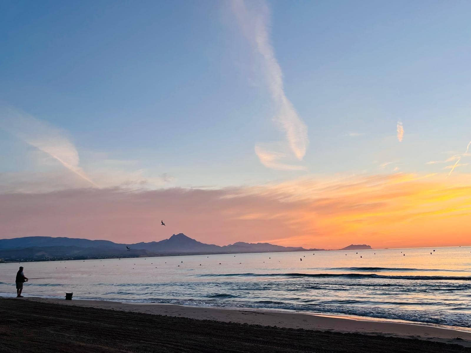 4 bedroom Villa for sale in Playa de Muchavista with pool - € 550,000 (Ref: 9615490)