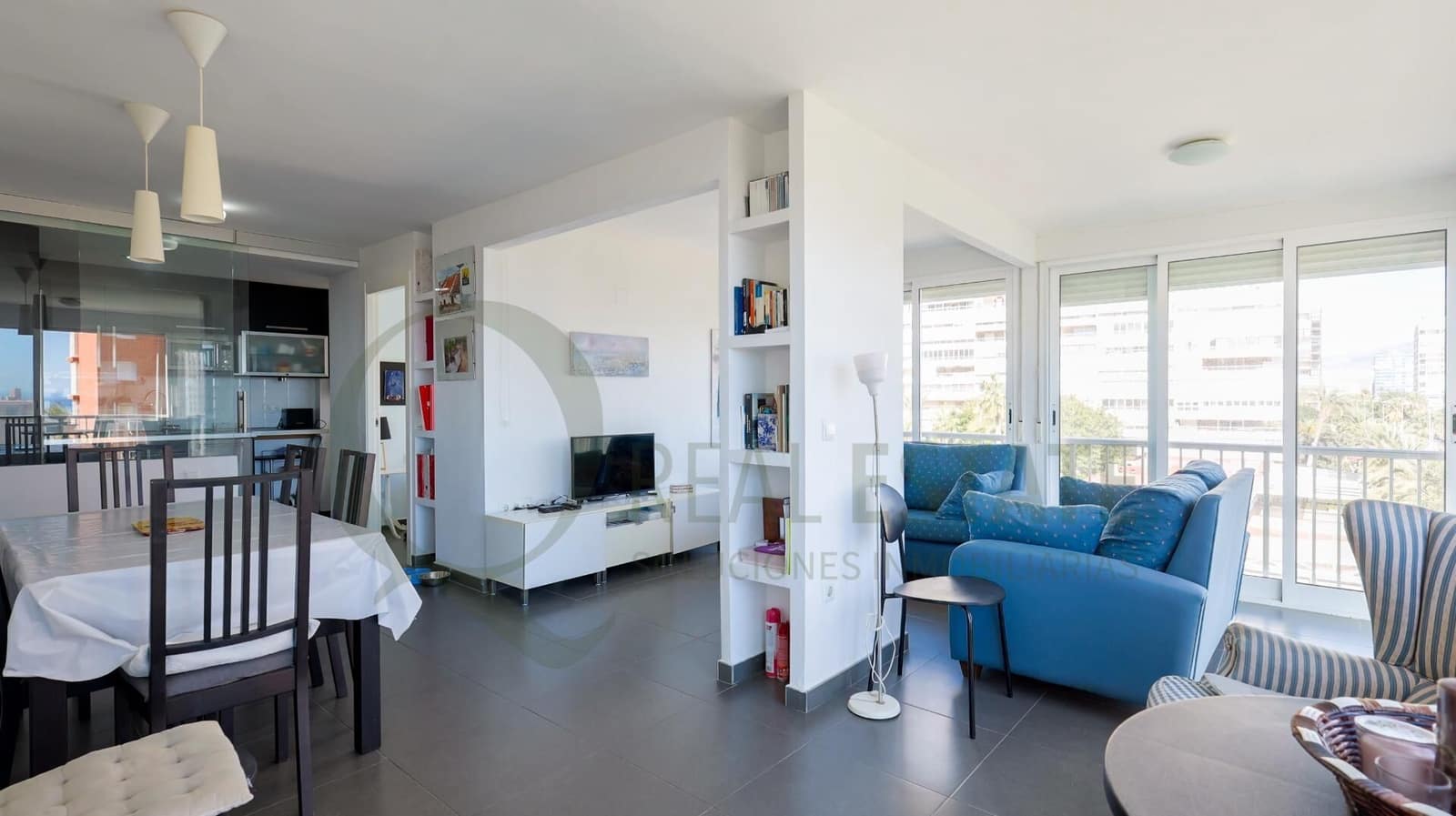 2 soveværelse Lejlighed til salg i Playa de San Juan med garage - € 350.000 (Ref: 9615491)