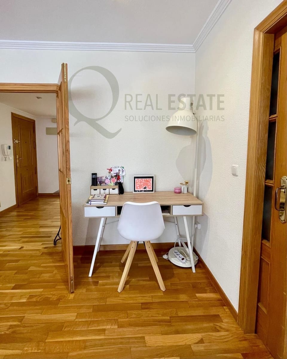 Piso de 4 habitaciones en Alicante / Alacant ciudad en venta con garaje - 397.000 € (Ref: 9615492)
