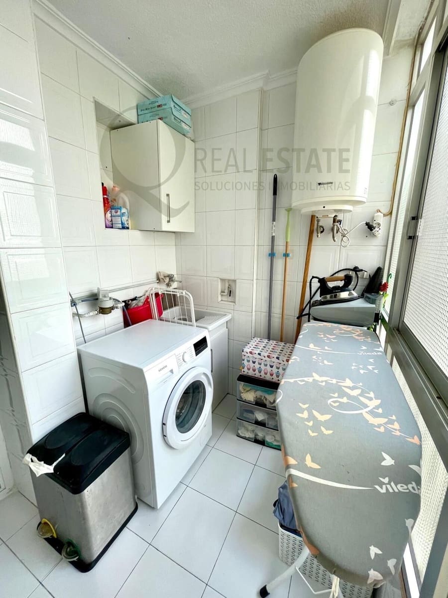 Piso de 4 habitaciones en Alicante / Alacant ciudad en venta con garaje - 397.000 € (Ref: 9615492)