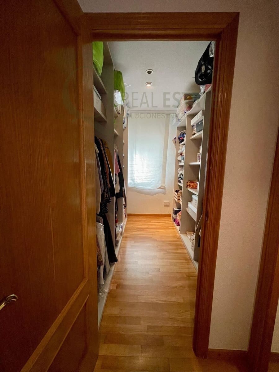 Piso de 4 habitaciones en Alicante / Alacant ciudad en venta con garaje - 397.000 € (Ref: 9615492)