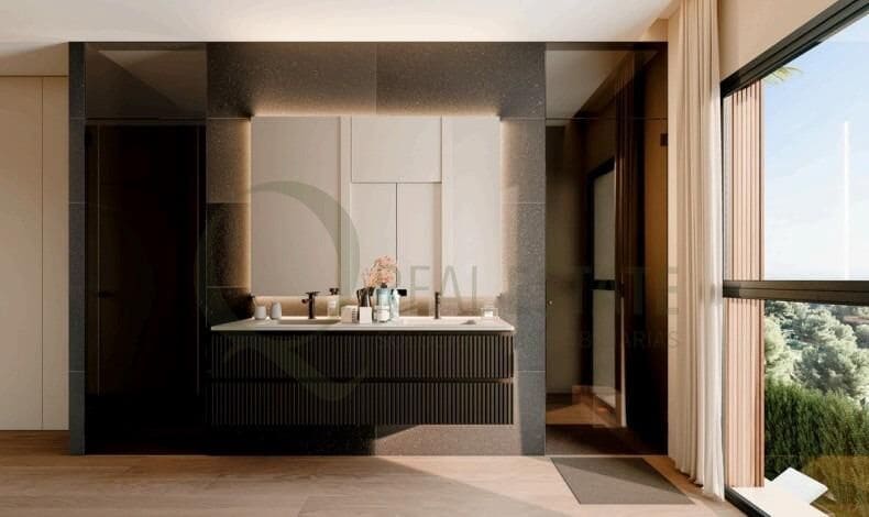 4 soveværelse Villa til salg i Alicante by med swimmingpool garage - € 1.350.000 (Ref: 9615495)