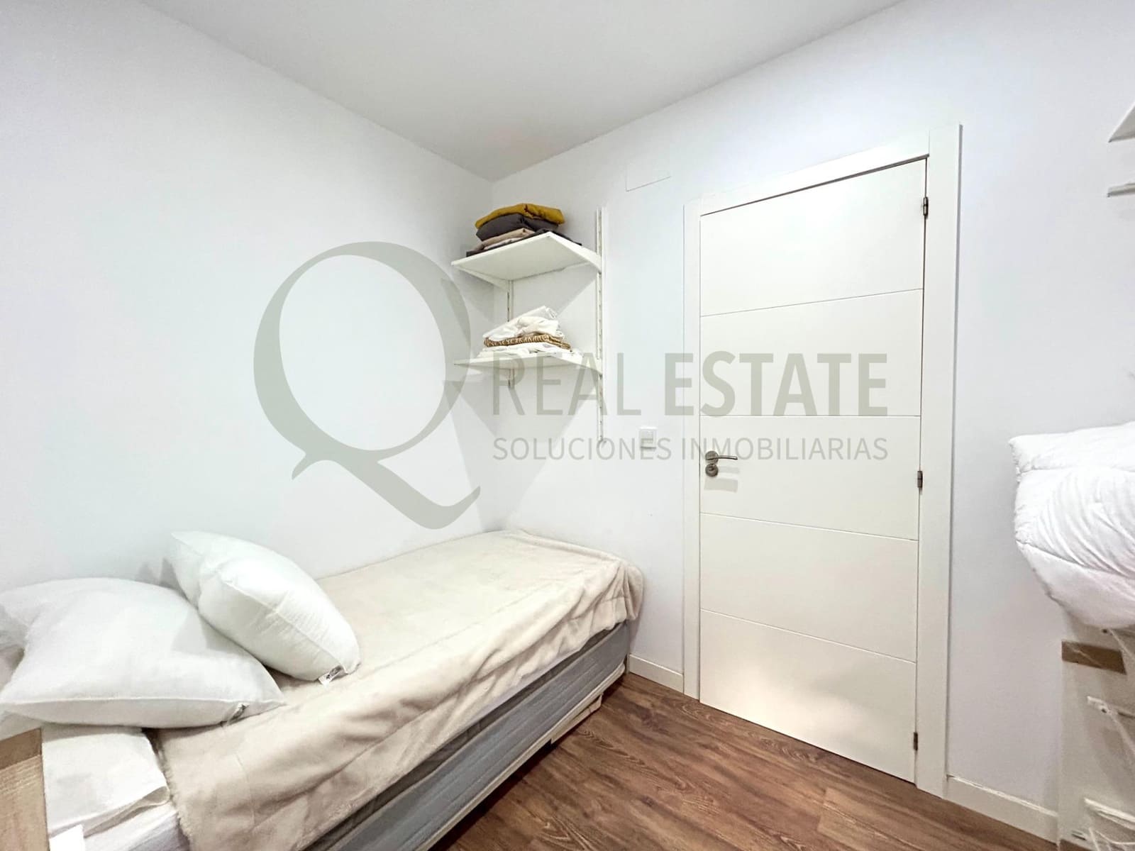 3 soveværelse Lejlighed til leje i Alicante by - € 1.450 (Ref: 9619259)